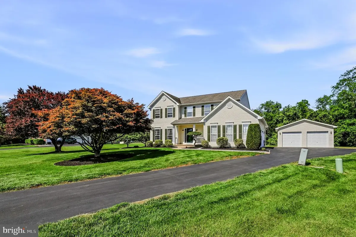 412 Maplewood Dr, Middletown, DE 19709 - #1