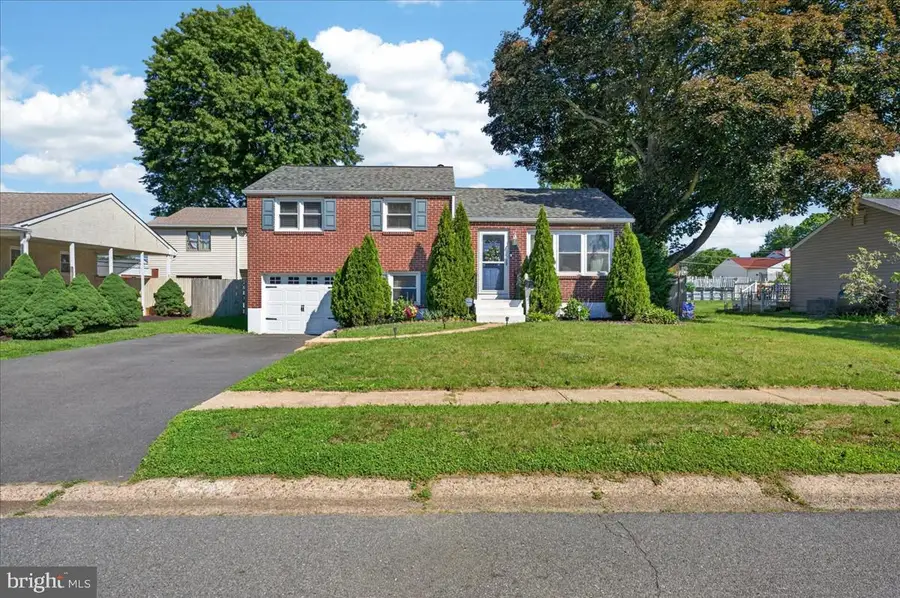 11 Whitehall Cir, Wilmington, DE 19808 - #2