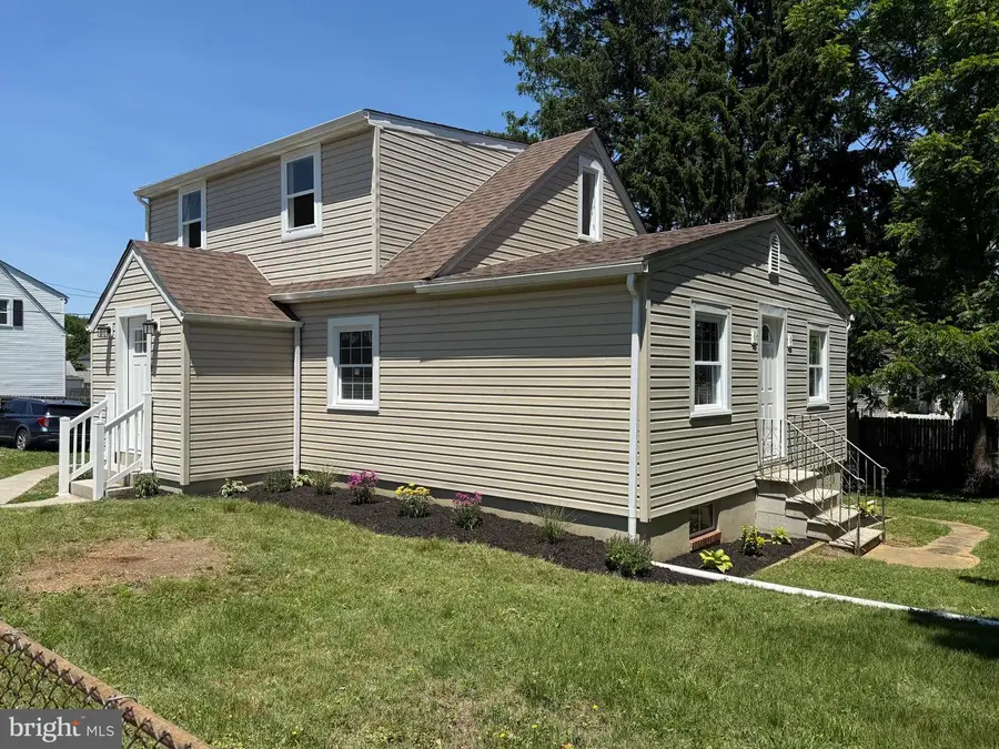 407 W Summit Ave, Wilmington, DE 19804 - #2