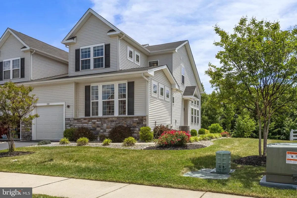240 Rossnakill Rd, Middletown, DE 19709 - #1