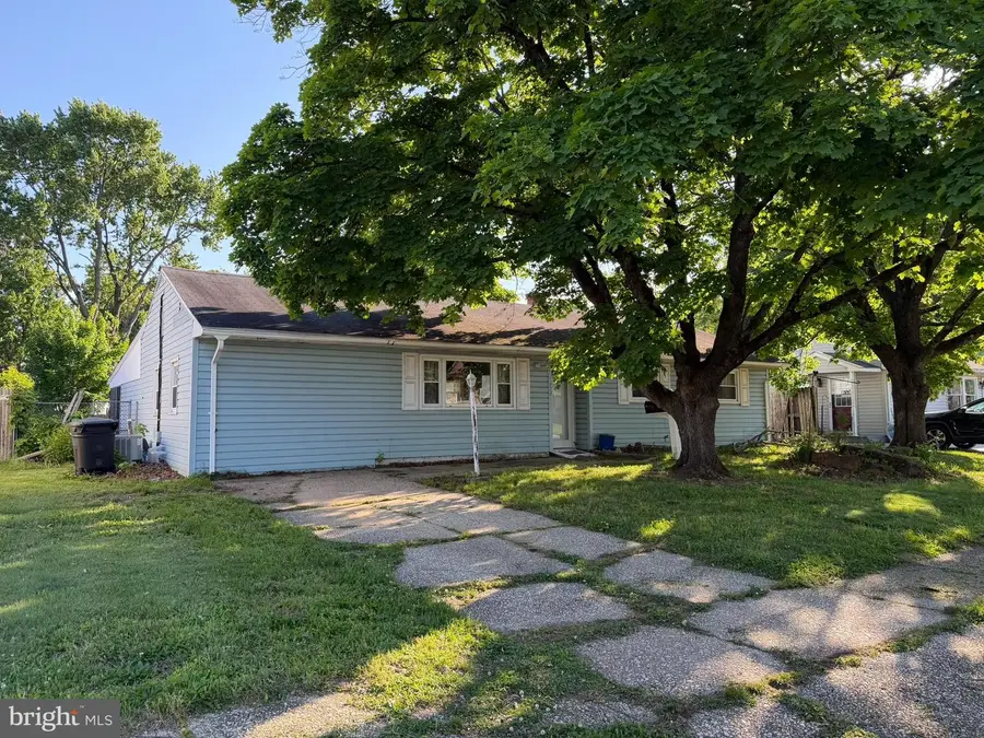 713 Donald Dr, Newark, DE 19713 - #2