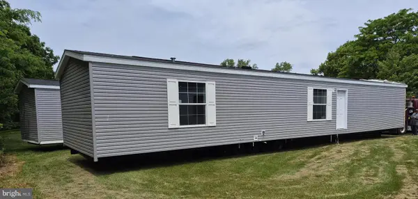 318 Hostetter Blvd, NEW CASTLE, DE 19720
