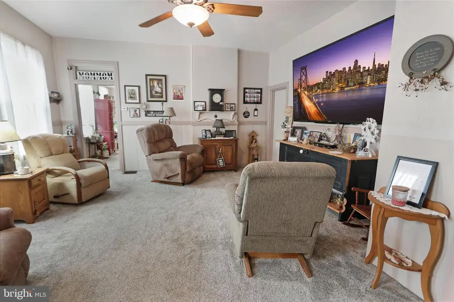 650 W 7th St, New Castle, DE 19720 - #3