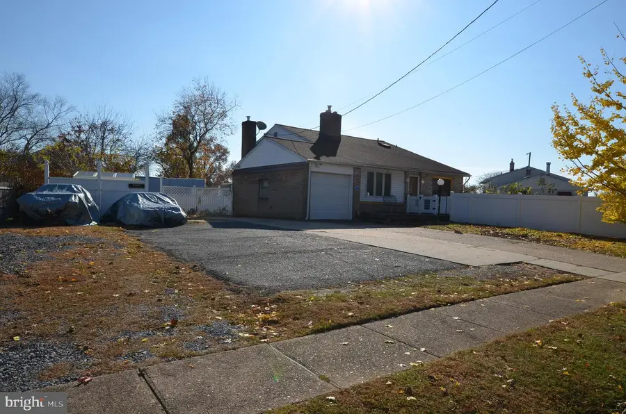 850 Milltown Rd, Wilmington, DE 19808 - #2