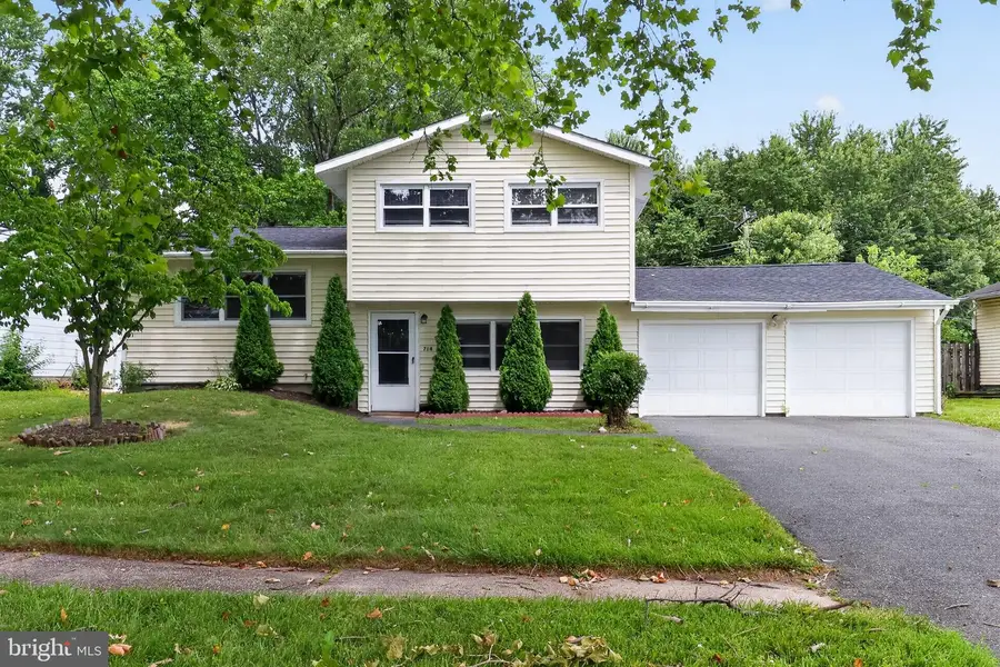 714 S Harmony Rd, Newark, DE 19713 - #2