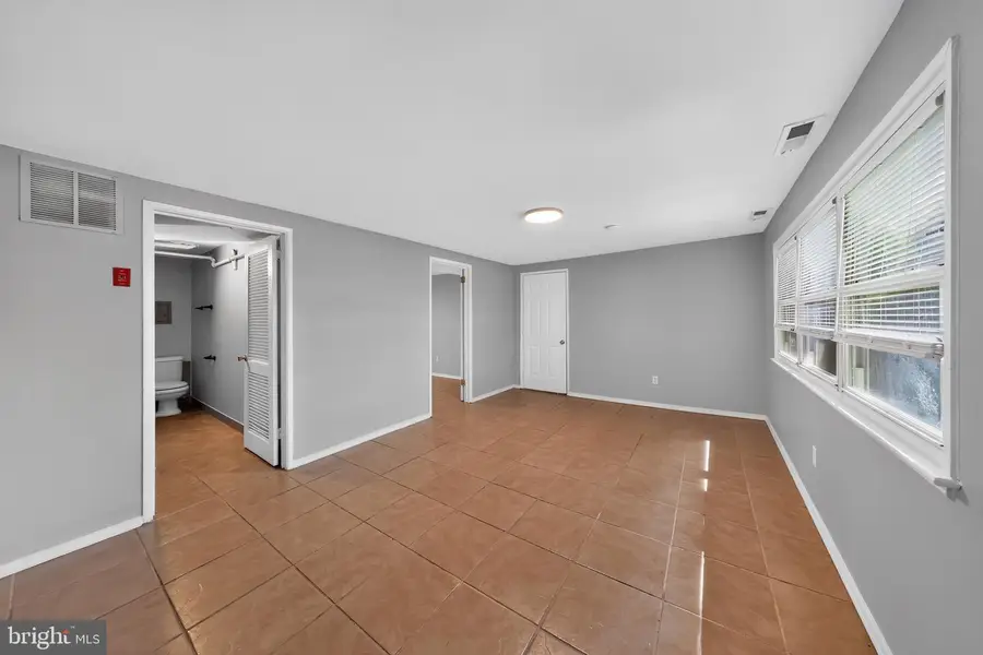 714 S Harmony Rd, Newark, DE 19713 - #3
