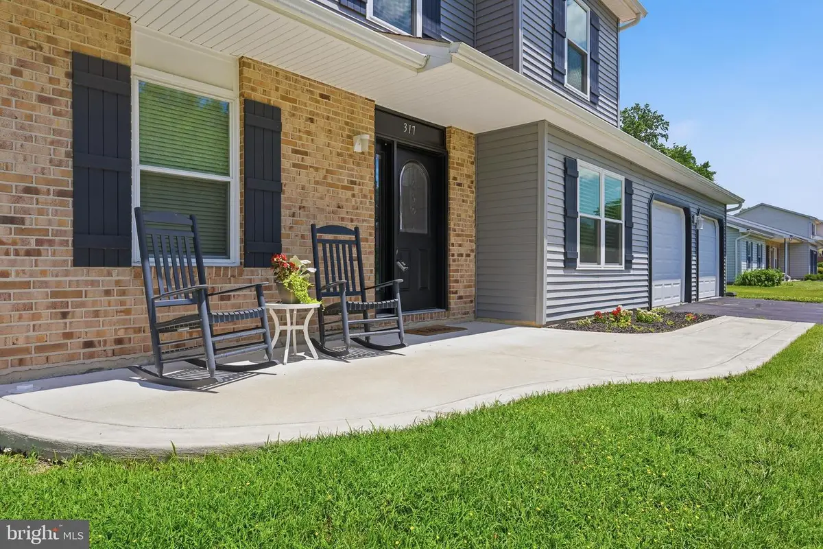 317 Sterling Ave, New Castle, DE 19720 - #1