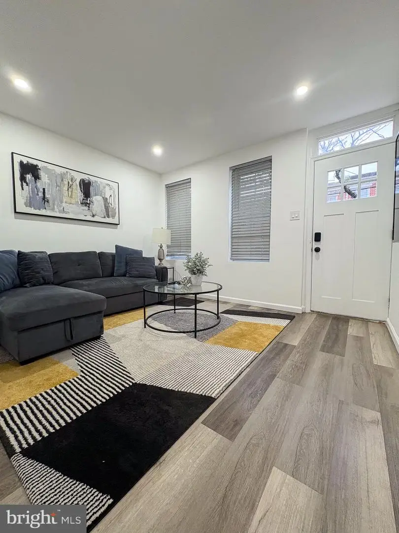 727 E 7th St, Wilmington, DE 19801 - #3
