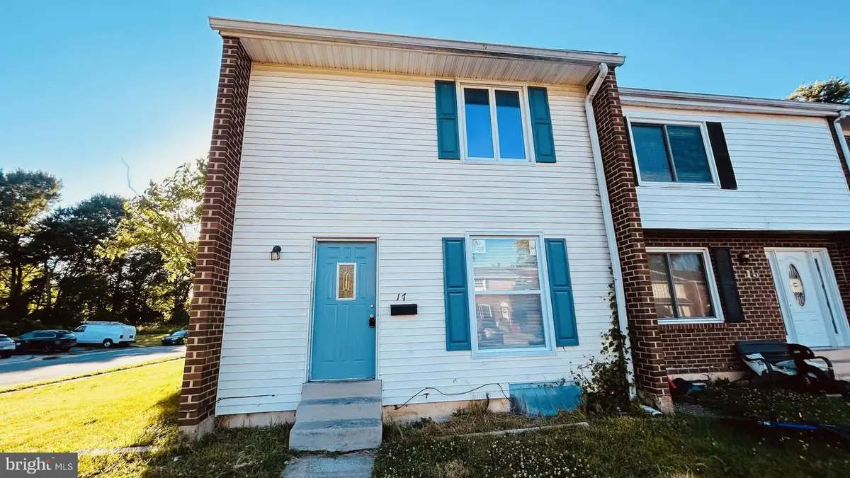 17 Canoe Ct, Newark, DE 19702 - #1