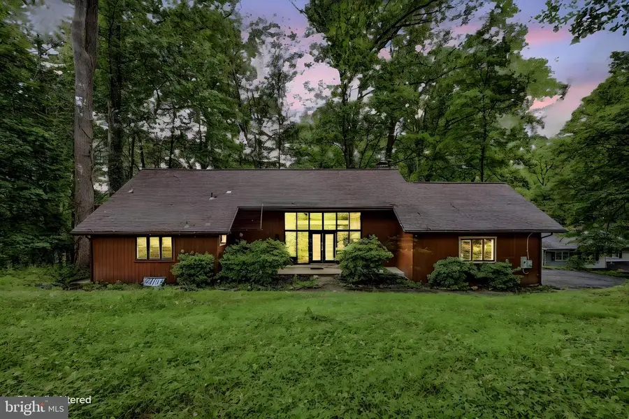 646 Woodview Dr, Hockessin, DE 19707 - #3