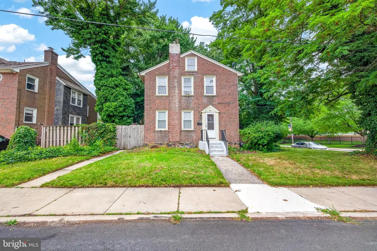 912 Mccabe Ave, Wilmington, DE 19802 - #1