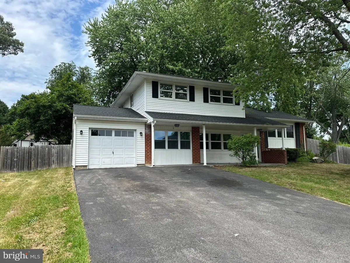 6 Travertine, Newark, DE 19702 - #1