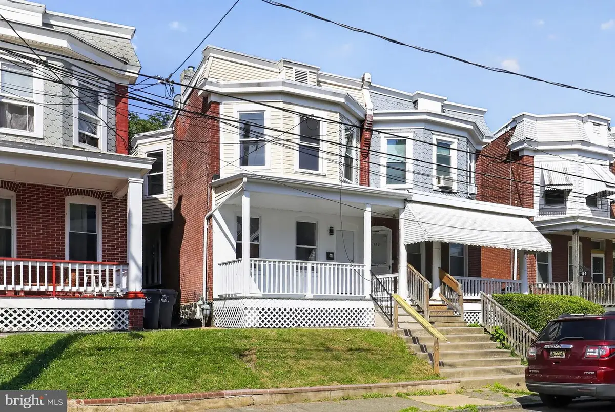 110 W 24th St, Wilmington, DE 19802 - #1