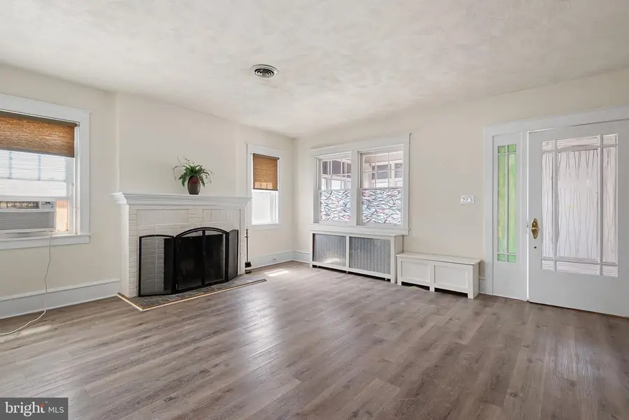 1801 W 10th St, Wilmington, DE 19805 - #3