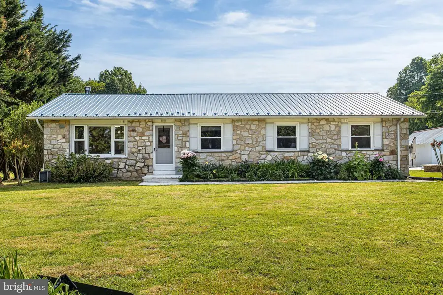 310 Dogtown Rd, Townsend, DE 19734 - #3