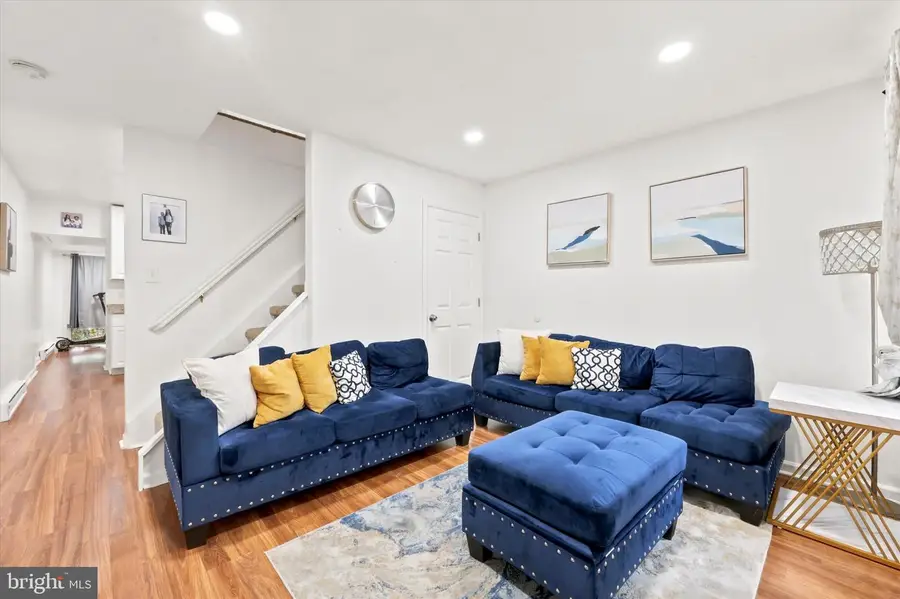 921 Gray St, New Castle, DE 19720 - #2