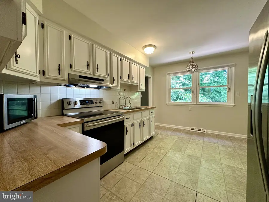 1115 Arundel Dr, Wilmington, DE 19808 - #2