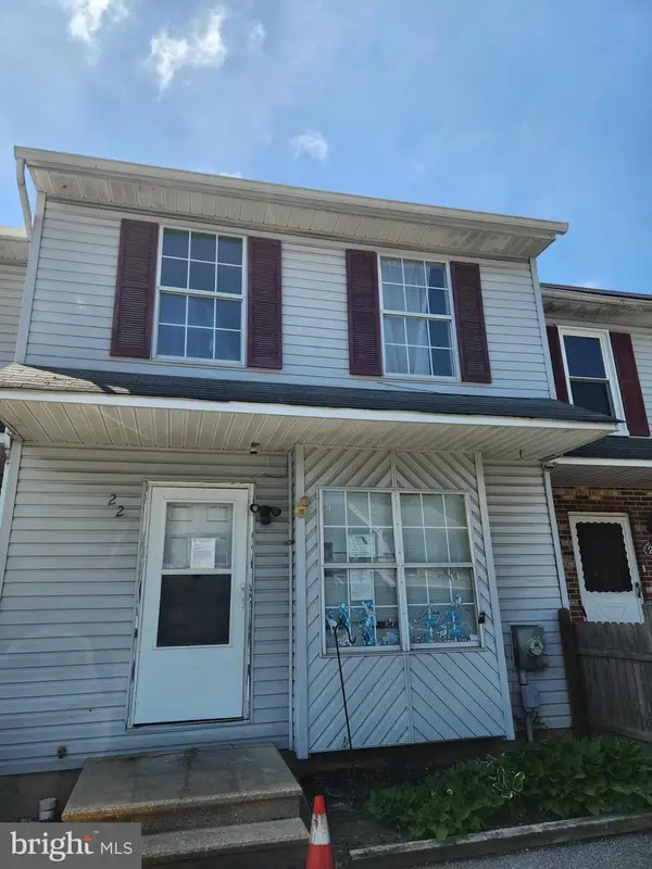 22 W Perpen Ct, NEWARK, DE 19702