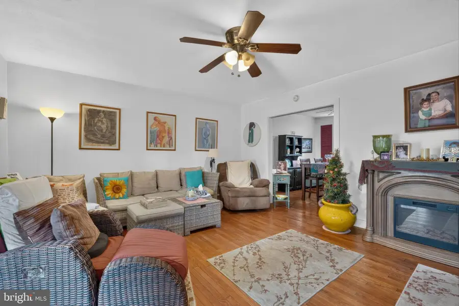 1805 W 8th St, Wilmington, DE 19805 - #3
