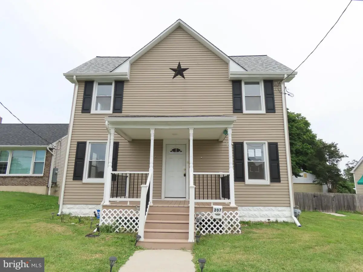 207 Baldt Ave, New Castle, DE 19720 - #1