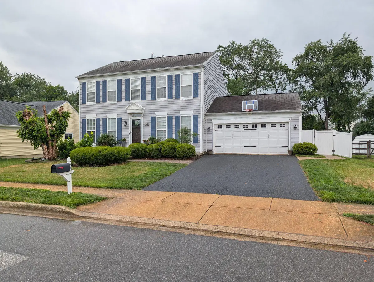 34 W Minglewood Dr, Middletown, DE 19709 - #1