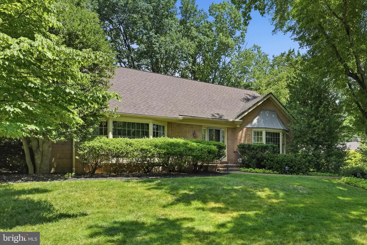 901 Barley Dr, Greenville, DE 19807 - #1