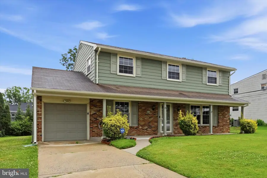 2206 Kingsridge Dr, Wilmington, DE 19810 - #2