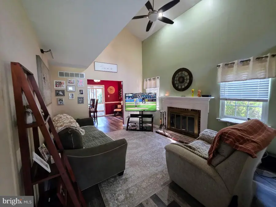 37 Hawthorne Ave, Newark, DE 19711 - #2
