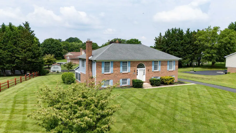 106 Michael Ln, Bear, DE 19701 - #2