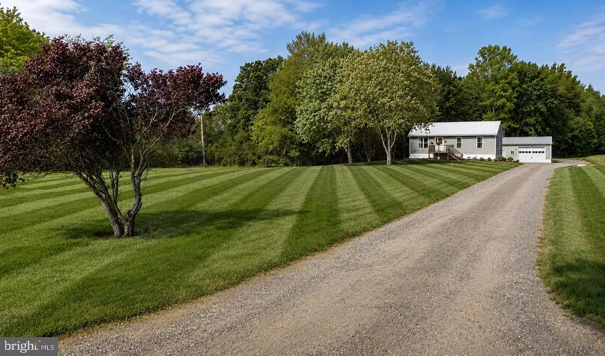 310 Ebenezer Church Rd, Townsend, DE 19734 - #1