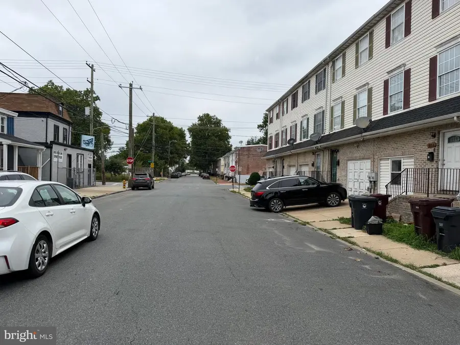 413 S Claymont St, Wilmington, DE 19801 - #3