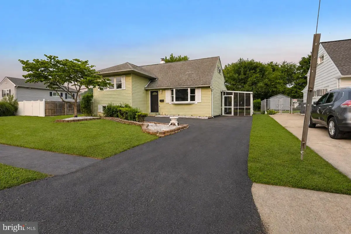 20 Merry Rd, Newark, DE 19713 - #1