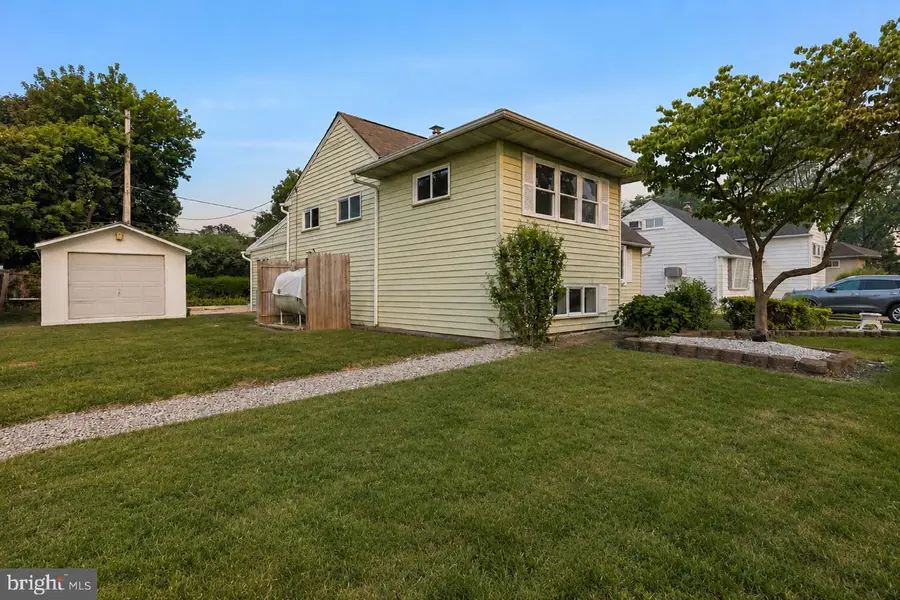 20 Merry Rd, Newark, DE 19713 - #2