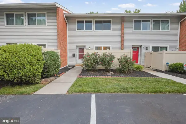 8 Mallow Pl, WILMINGTON, DE 19810