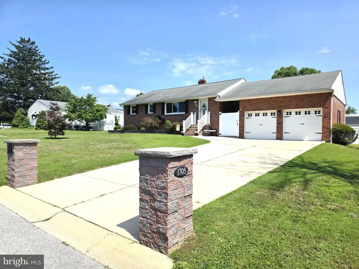 1705 S Riding Ln, Wilmington, DE 19804 - #1