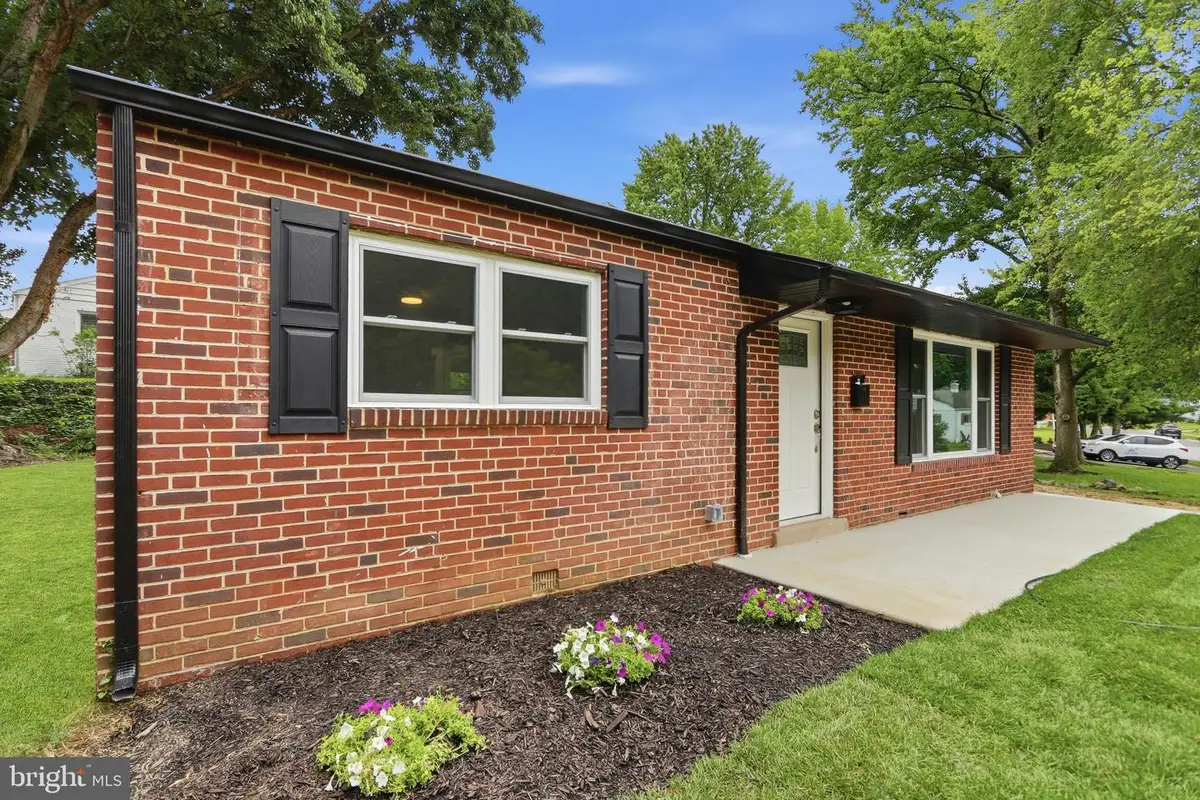27 Homewood Rd, Wilmington, DE 19803 - #1