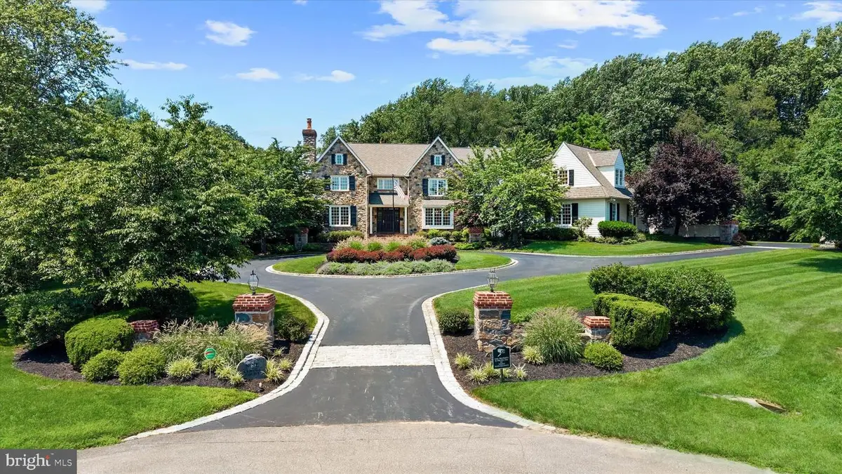 9 Centre Ct, Wilmington, DE 19807 - #1