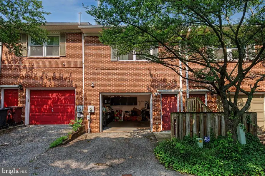 308 W 19th St, Wilmington, DE 19802 - #2