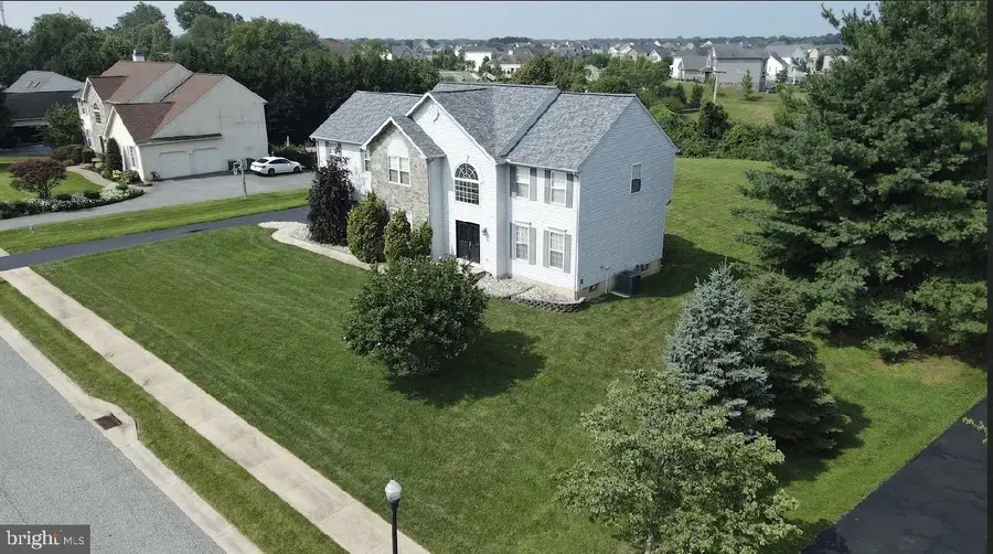 121 W Harvest Dr, New Castle, DE 19720 - #2