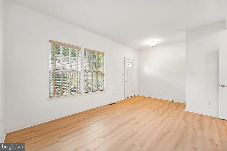 818 N Aikens Tavern Ct, Newark, DE 19702 - #3