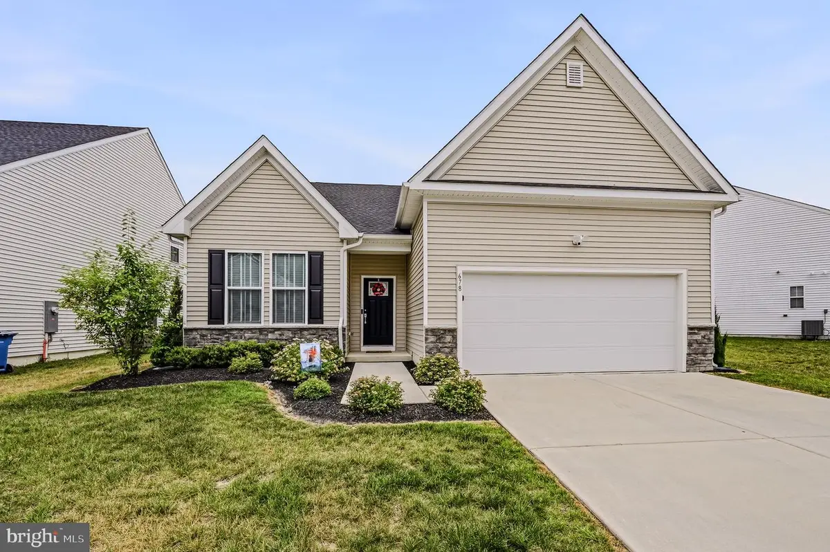 678 Mayfield Falls Dr, Newark, DE 19702 - #1