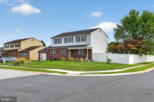 51 Cummings Ct, BEAR, DE 19701