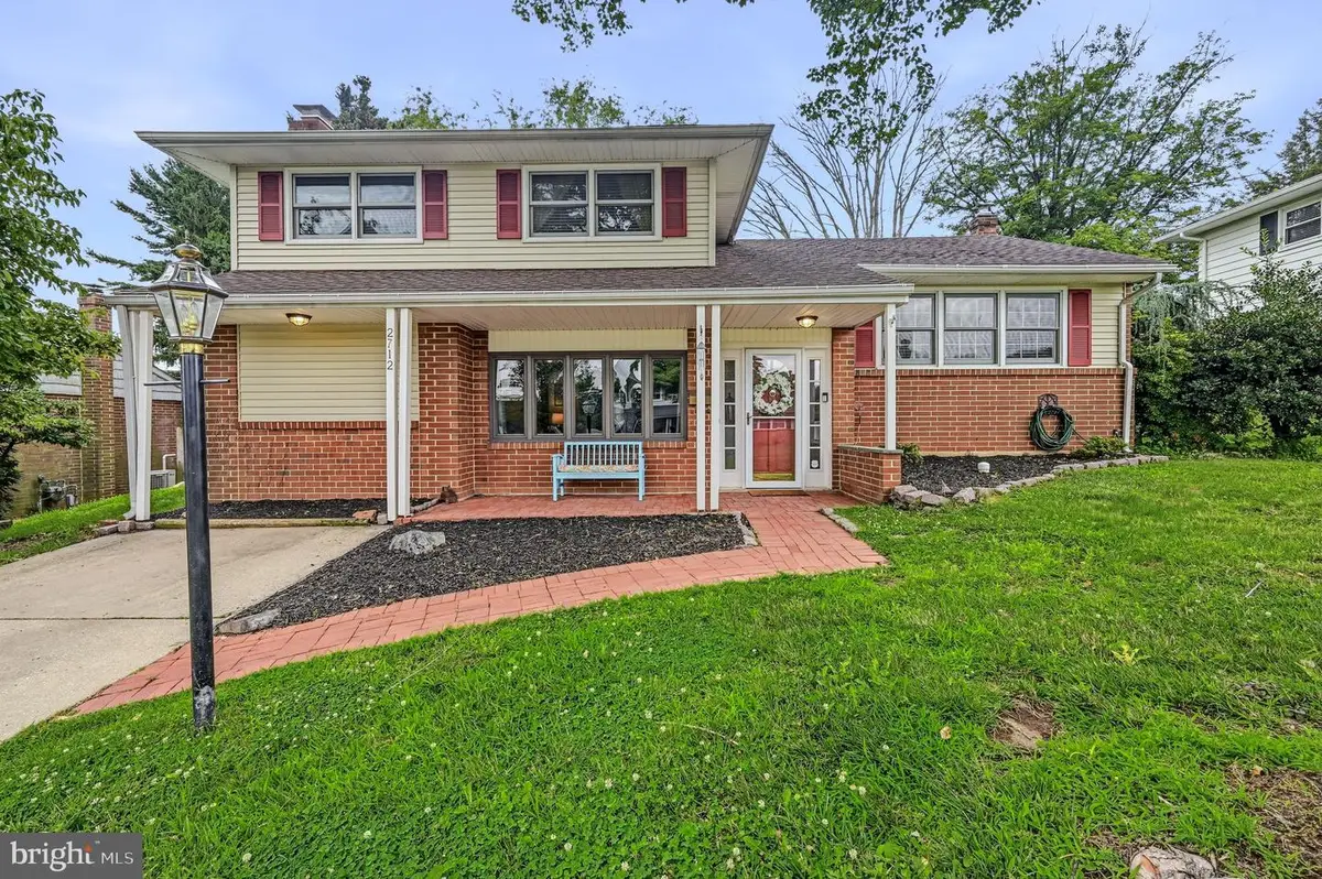 2712 Fawkes Dr, Wilmington, DE 19808 - #1