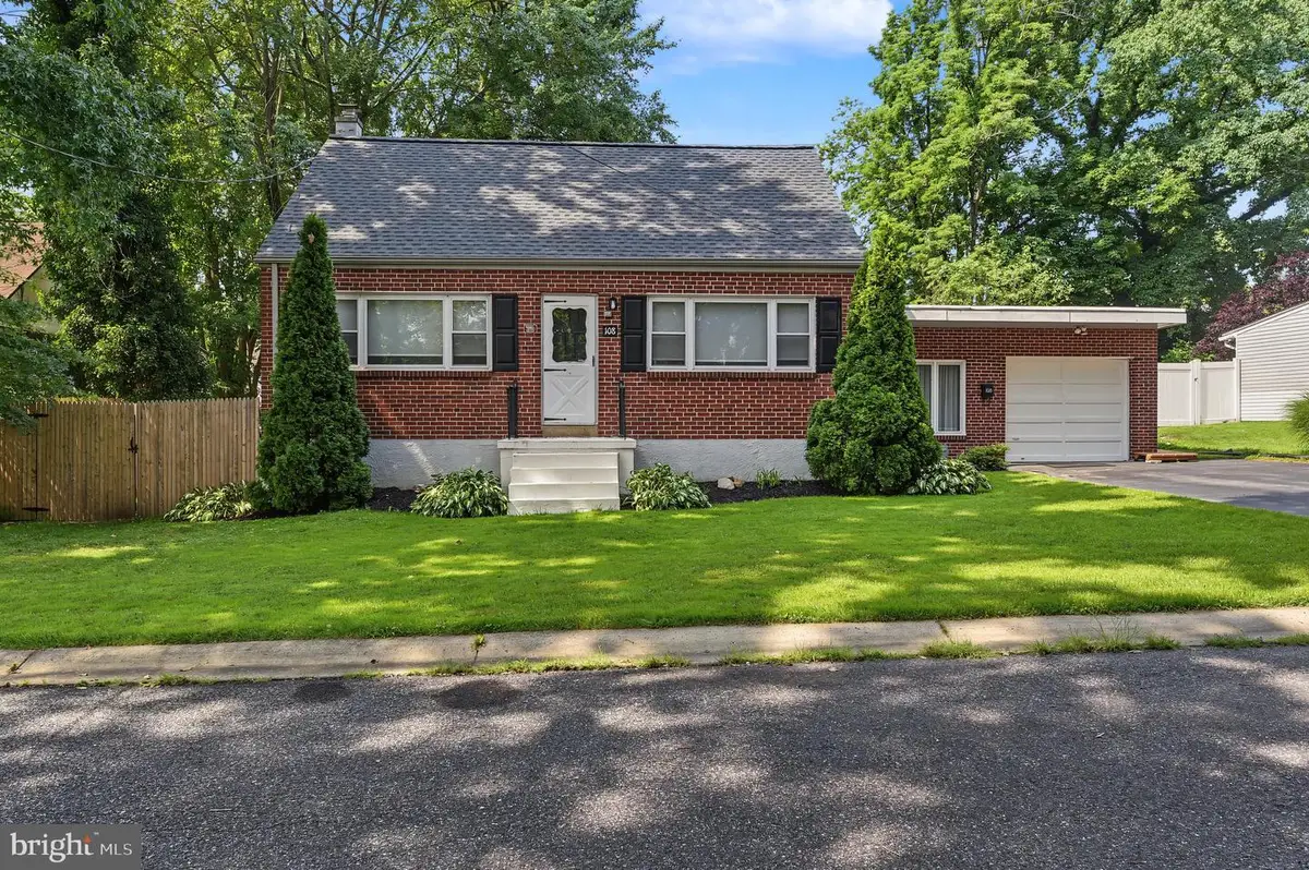 108 Wyoming Ave, Wilmington, DE 19809 - #1