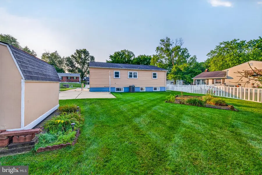 153 W Edinburgh Dr, New Castle, DE 19720 - #2