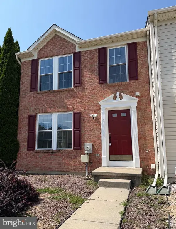 9 Linden Pl, NEWARK, DE 19702