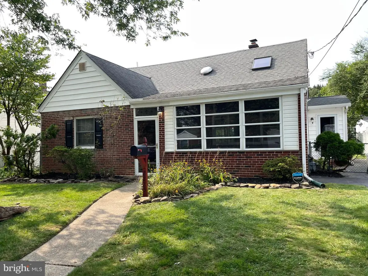 2225 Diamond St, Wilmington, DE 19804 - #1