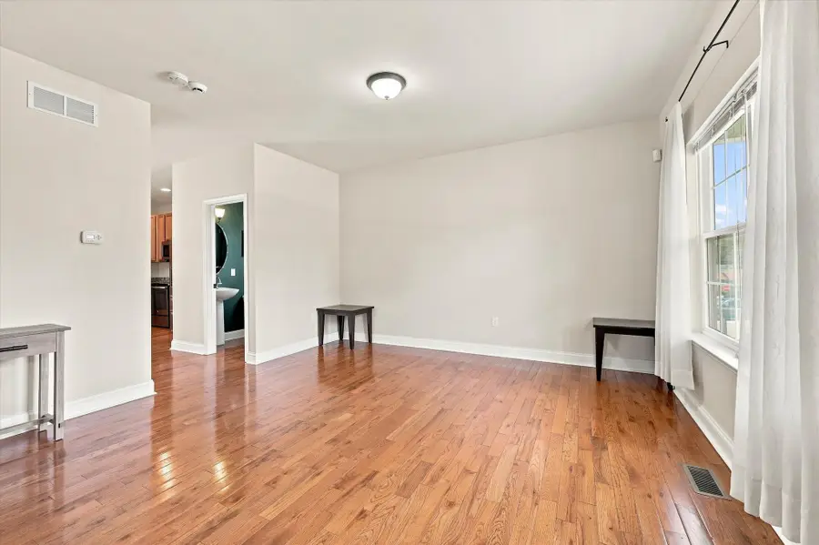 301-a Alice St, Wilmington, DE 19804 - #3