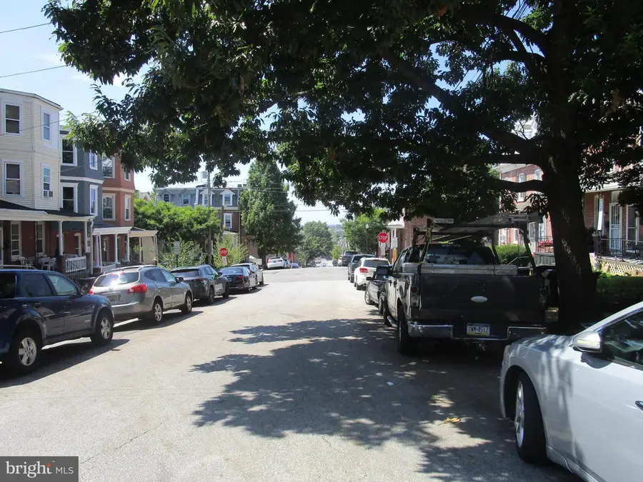 611 N Harrison St, Wilmington, DE 19805 - #3