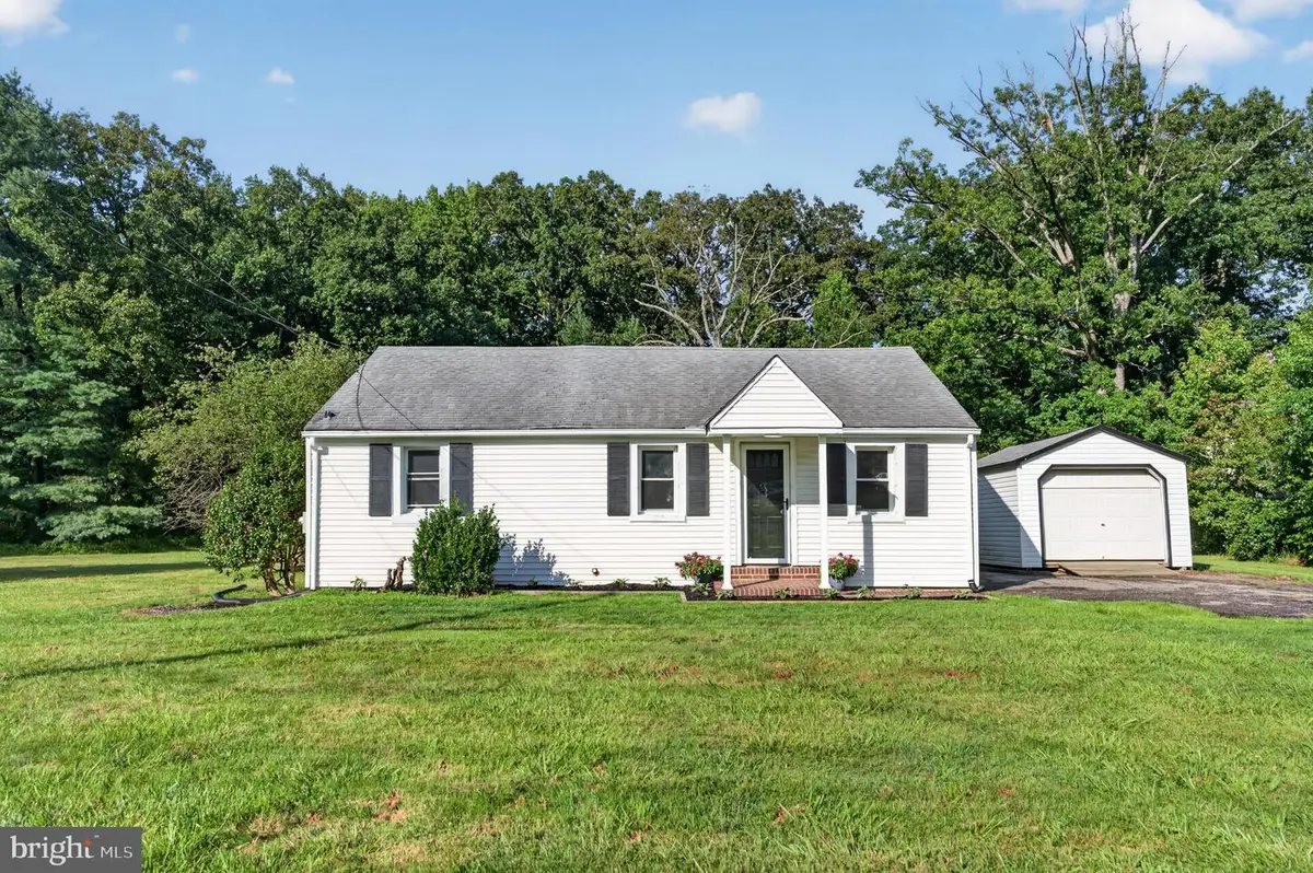 927 Old Harmony Rd, Newark, DE 19713 - #1